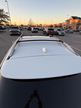 White 2015 Lexus RX 450h Base