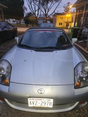 Silver 2004 Toyota MR2 Spyder