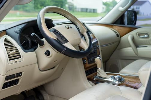Black 2012 INFINITI QX56 Base