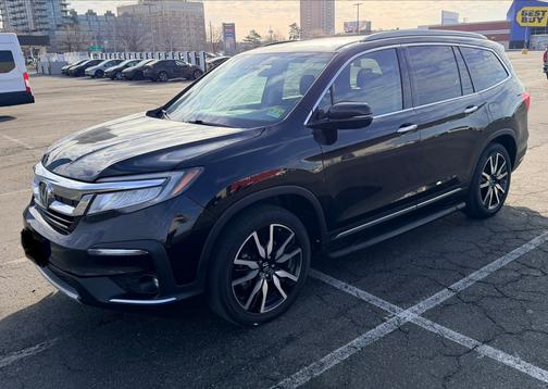 Black 2020 Honda Pilot Touring 8-Passenger