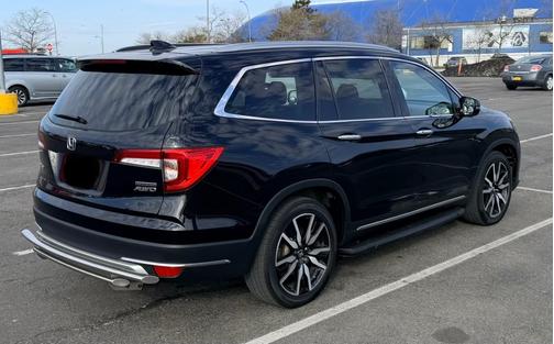 Black 2020 Honda Pilot Touring 8-Passenger