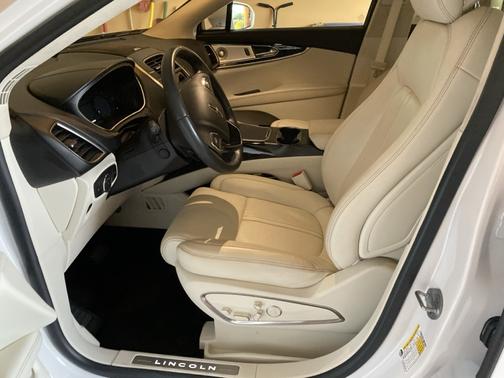 2017 Lincoln MKX Black Label