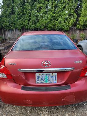 Red 2007 Toyota Yaris Base