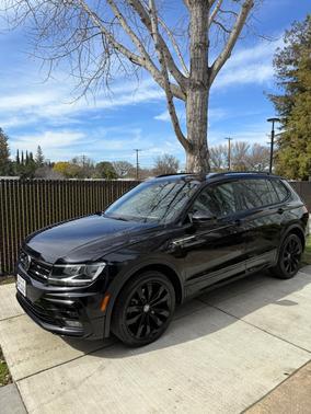 2021 Volkswagen Tiguan 2.0T SE R-Line Black