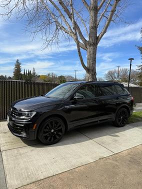 2021 Volkswagen Tiguan 2.0T SE R-Line Black