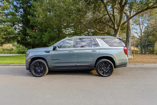 2024 GMC Yukon Denali Ultimate