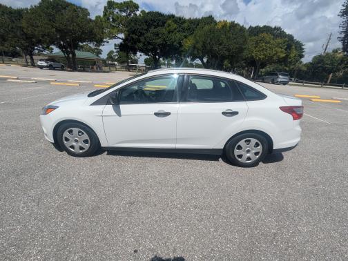2014 Ford Focus S