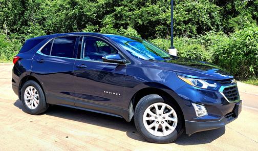 Blue 2018 Chevrolet Equinox LT