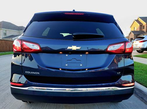 Blue 2018 Chevrolet Equinox LT