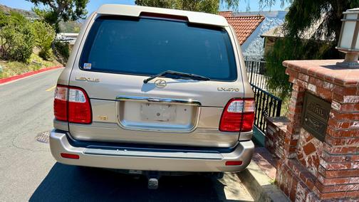 2002 Lexus LX 470 Base