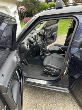 2012 MINI Cooper S Countryman Base