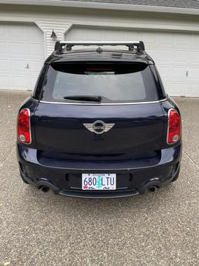 2012 MINI Cooper S Countryman Base