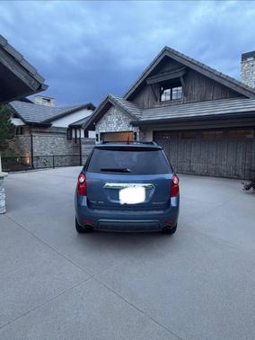 Blue 2011 Chevrolet Equinox LT