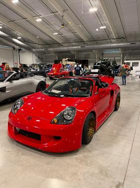 Red 2002 Toyota MR2 Spyder