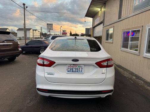 2015 Ford Fusion Energi SE Luxury