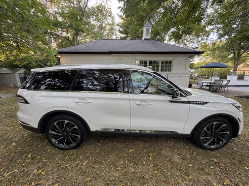 2020 Lincoln Aviator Reserve AWD
