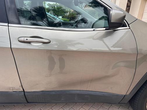 Beige 2019 Jeep Cherokee Latitude Plus