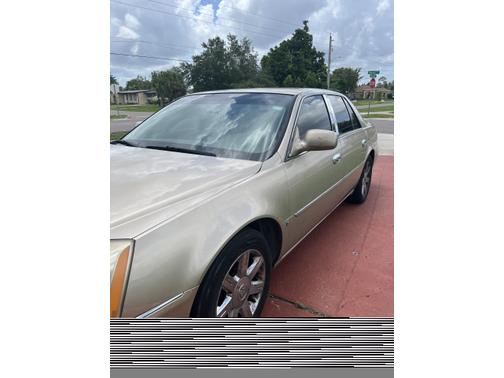 2006 Cadillac DTS Base