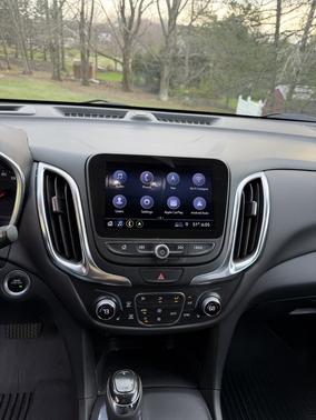 Black 2021 Chevrolet Equinox 1LT