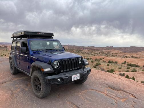 Blue 2020 Jeep Wrangler Unlimited Sport