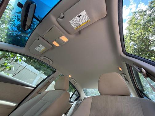 Red 2012 Nissan Altima 2.5 S