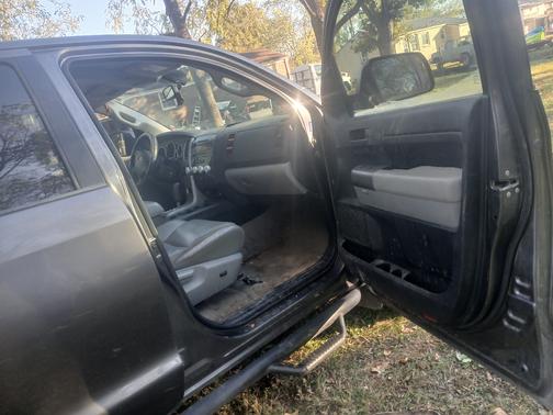 2011 Toyota Tundra Grade