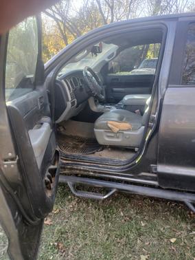 2011 Toyota Tundra Grade