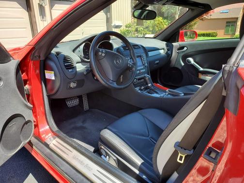2005 Mercedes-Benz SLK-Class SLK350 Roadster
