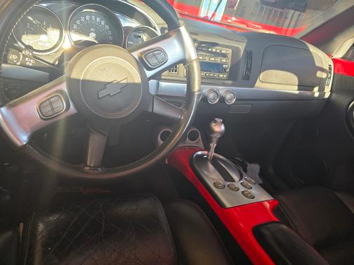 2005 Chevrolet SSR Base