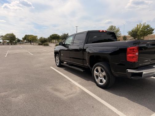Black 2018 Chevrolet Silverado 1500 1LT