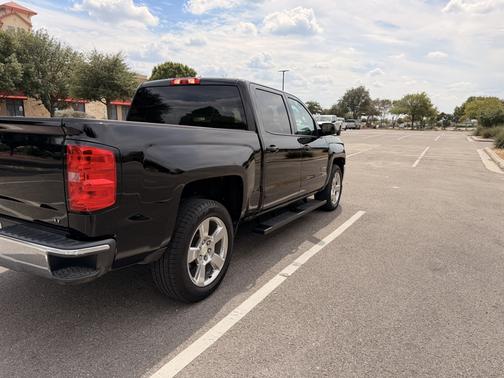 Black 2018 Chevrolet Silverado 1500 1LT