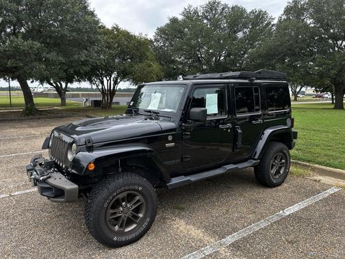 2016 Jeep Wrangler Unlimited Sahara