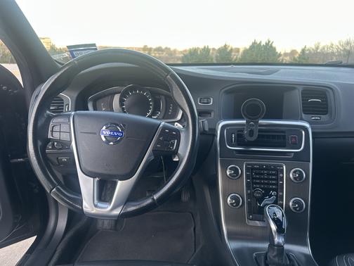 2015 Volvo S60 T5 Premier