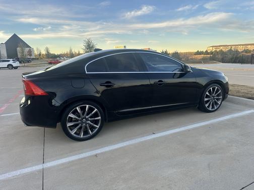 2015 Volvo S60 T5 Premier