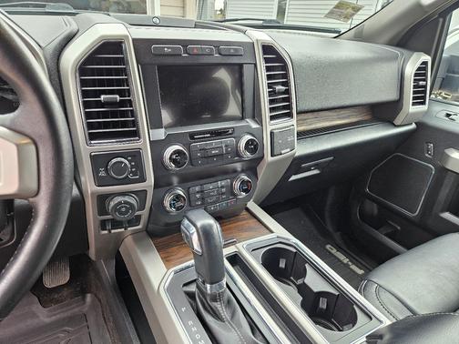 White 2020 Ford F-150 Lariat