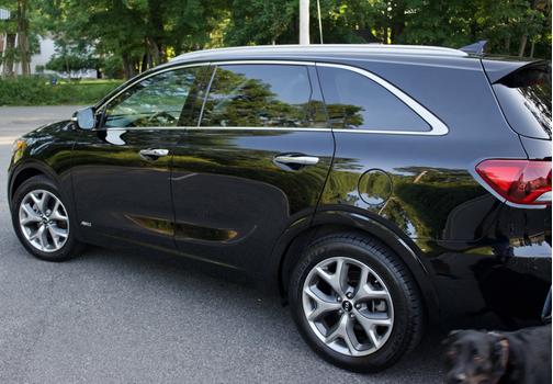 Black 2020 Kia Sorento SX