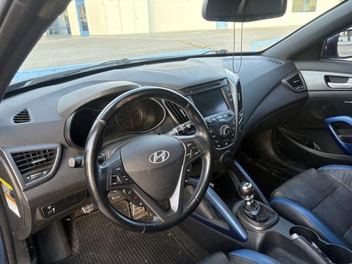 Blue 2016 Hyundai Veloster Turbo Rally Edition