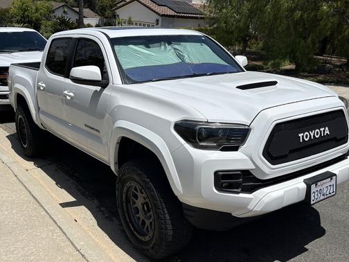 2016 Toyota Tacoma TRD Sport