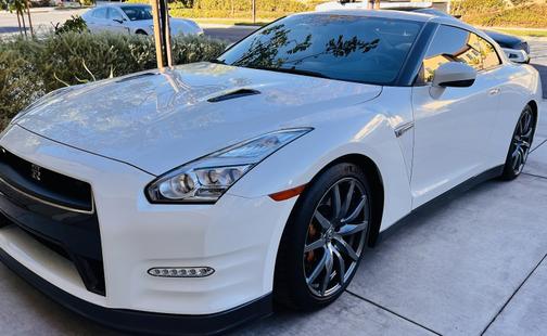 2015 Nissan GT-R Premium