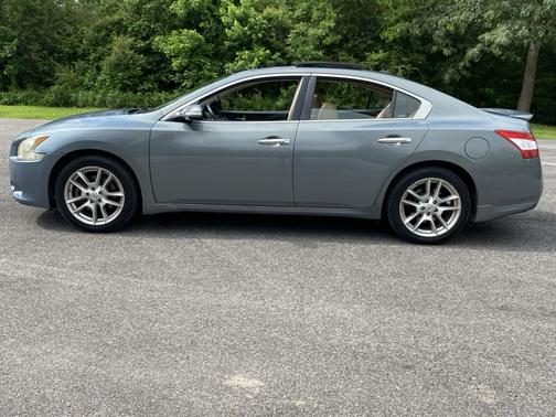 2011 Nissan Maxima SV