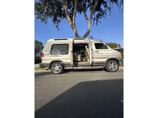 2002 Dodge Ram Van 1500
