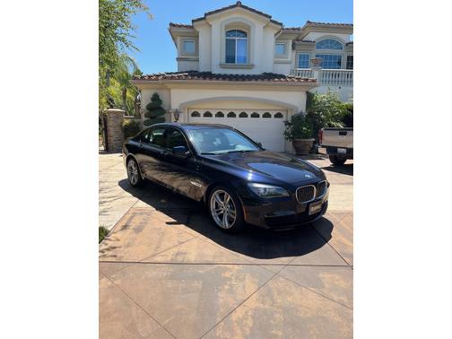 2012 BMW 750 i