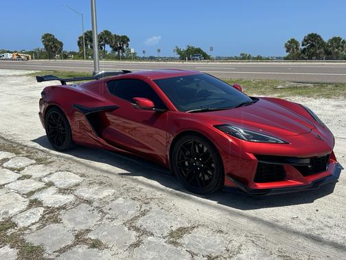 Red 2024 Chevrolet Corvette Z06 w/2LZ