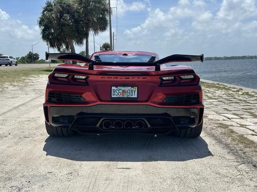 Red 2024 Chevrolet Corvette Z06 w/2LZ