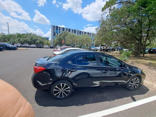 Black 2017 Toyota Corolla SE