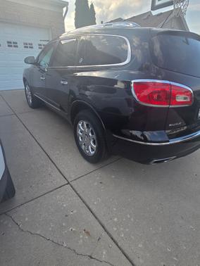 Black 2013 Buick Enclave Leather