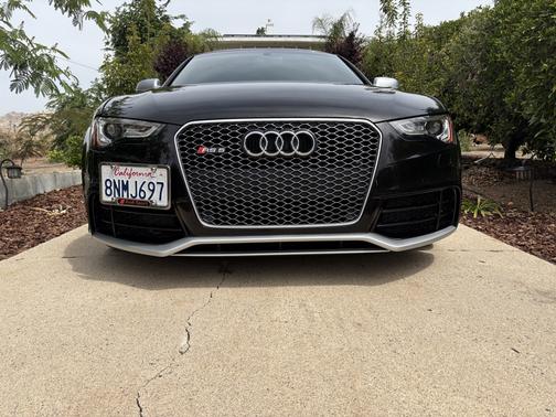 Black 2013 Audi RS 5 4.2