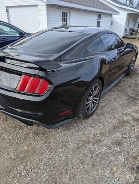 2017 Ford Mustang EcoBoost