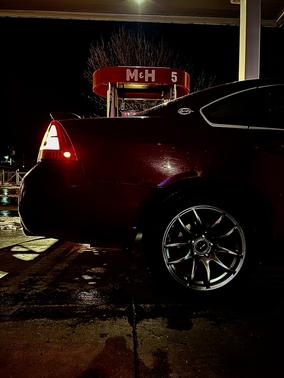 Red 2006 Chevrolet Impala LTZ