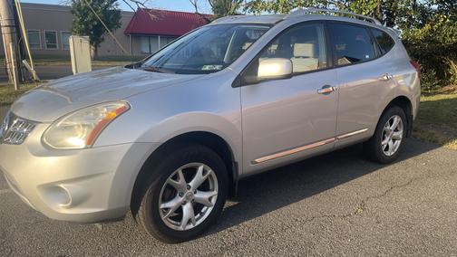 2011 Nissan Rogue SV